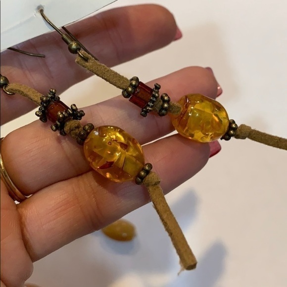 FREE w/any purchase 2 pair natural stone glass bead leather new on cards - Picture 3 of 7